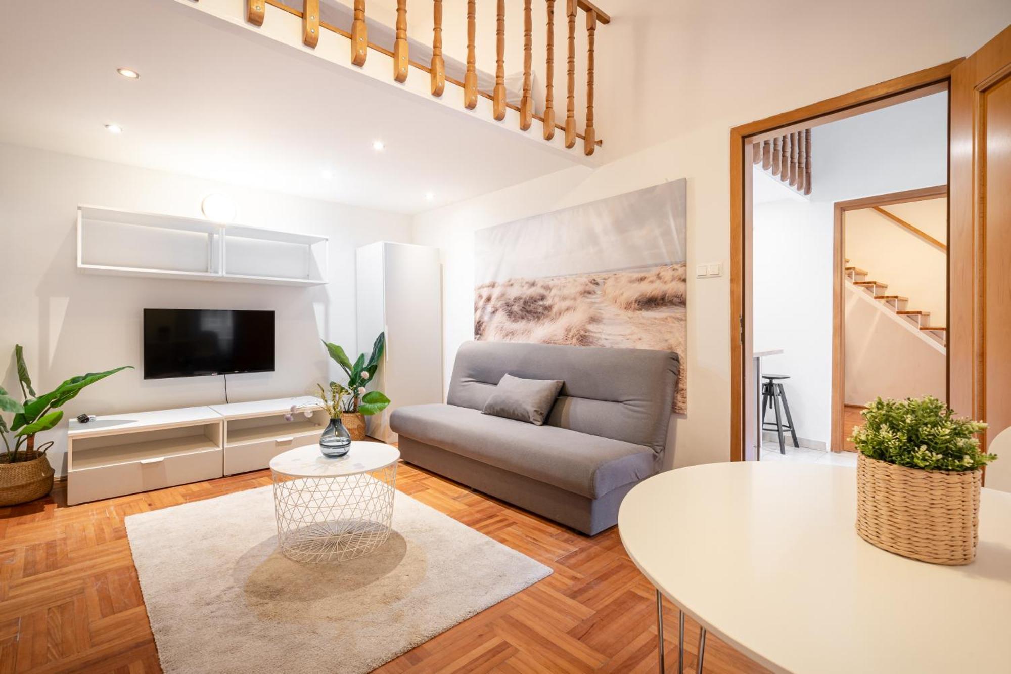 H9- Boutique Apartments, Best Location, By Bqa Budapeste Exterior foto